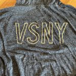 Victoria's Secret Victoria’s Secret NEW YORK Hooded VSNY Work Out Shirt Size Large Gray  Photo 3