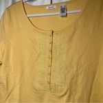 New NWT Liz & Co. Short Sleeve Yellow Henley Top XL Embroidered Liz Claiborne Gold Photo 1