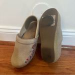 Dansko Professional Clogs sz 39 Embroidered Natural Shoes US 8.5/9 Jute Vegan Photo 3