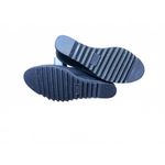 Toms New Women's Black Wedge Ankle Boots, size 5.5 Photo 4