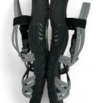 Skechers Gray Sandals women sz 8 Photo 2