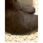 Steve Madden  Women's Brown Leather Bootie Size 7.5 Round Toe Mid Heel Photo 2