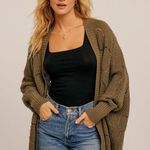 VICI PRESLEY SCALLOPED EDGE POINTELLE KNIT CARDIGAN Photo 5