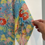 Super Cute Floral Top for Women Size M Photo 5