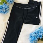 Adidas 3 stripe black crop workout capri Photo 0