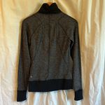 Lululemon Runderful 1/2 zip Black Heathered Slim Fit Running Jacket Photo 2