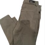 Nicole Miller *LIKE NEW *  Soho Ankle jeans size 4 Photo 4