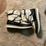 Sorel  Winter Boots Womens Size 10.5‎ Sea Salt Cozy Explorer Non Shell Lined Lace Photo 4