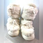 Hello Kitty  Snow Boots Forever 21 Size 7 Photo 3