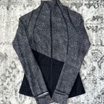 Lululemon Define Jacket and Speed Wunder Tight Bundle Photo 3