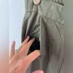 Nicole Miller  New York Linen  blend Green Cargo cropped pants Size large Photo 3