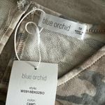 Blue Orchid Lace Photo 10