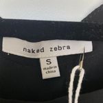 Naked Zebra Cutout Shoulder shirt Photo 5