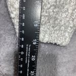 Yes/Lola Women’s Textured Knit Sweater Size Small Gray Long Sleeve Pullover White Photo 3