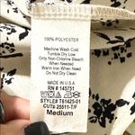 Peach Love California  women’s size medium criss cross cami v neck lace trim nwt Photo 5