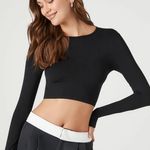 Forever 21  Long Sleeve Black Crop Top Photo 1