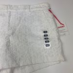 Elle  White Embroidered Flower Chino Short Size 10 NWT Photo 2