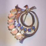 Vintage Mother of Pearl & Blue AB Rhinestones Floral Brooch Shoulder Pin Photo 1