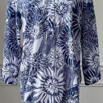 J. McLaughlin  Blue and White Daisy Cotton Popover Tunic Top Sz. S Photo 0