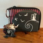 Lounge Fly  Hot Topic Nightmare Before Christmas 25th Anniversary Wallet+keychain Photo 0