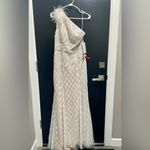 Mac Duggal NWT Feather One
Shoulder Ivory Lace Dress Formal Gown Sz 8 11317 $498 Photo 4