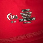 Zyia  Bold Red Leggings with Side Pockets Photo 2