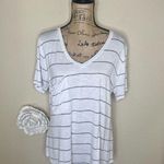 NTM: Mote White & Gray Horizontal Striped V Neck T Shirt Size XL Photo 0
