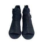 Eileen Fisher Women’s List Black Leather Peep Toe Bootie size 11 Photo 2