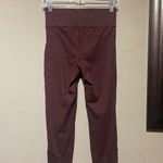  Gapfit Women’s Brushed Technology Heathered Maroon Jersey Leggings Size S Photo 1