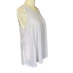 Old Navy women's size small white sleeveless baby doll style pleated tank top Photo 2