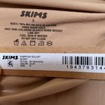 SKIMS NEW  Everyday Sculpt High-Waisted Mid Thigh Short Clay Size S‎ Photo 3