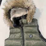 American Eagle  Down Puffer Vest Faux Fur Removable Zipper Hood Women's Medium Photo 2