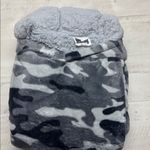 The Wayy Big Plush Oversized Hoodie Lined Unisex One Size Camo Ribbed Cuffs Black Photo 3