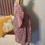 Unknown brand red v Photo 4