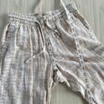 Old Navy XS High-Waisted Tie-Dye Linen Blend Cropped Pants Photo 4
