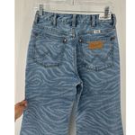 Wrangler ZOE ZEBRA FLARES raw hem high waisted western rodeo festival size 30 Photo 4