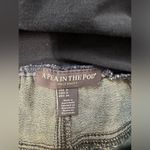 A pea in the pod  Maternity Straight Blue Jeans Size 31 Photo 5