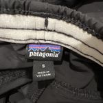Patagonia Baggies Black Shorts 4" Inseam Pockets Pull On Nylon Photo 6