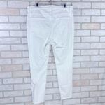 Madewell  High Rise Skinny Crop Jeans in Pure White Ripped Knee Edition Size 32 Photo 8