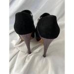 Alejandro ingelmo Black Suede Purple Platform Bootie heels Size 39 Photo 3