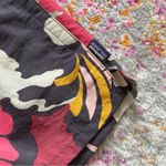 Patagonia Barely Cloudbreak Ink Black Tropical Floral 2.5 Shorts Women’s Size XS Photo 1