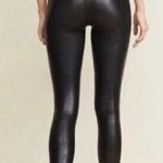 Spanx NEW Faux Leather Leggings petite Photo 1
