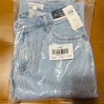 Abercrombie & Fitch Curve Love Ultra High Rise 90s Straight Jean - Size 27 SHORT Photo 4