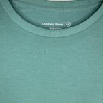 Outdoor Voices NWOT Womens Long Sleeve Top Size XL Green Stretch Base Layer Photo 1