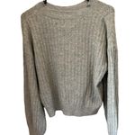Pink Rose  Medium light‎ gray long sleeve cropped crewneck sweater Photo 3