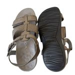 Vionic  Goldie Distressed Leather Straps Adjustable Perforated Comfort Sandals 8 Photo 6