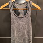 Lululemon Tank Photo 0