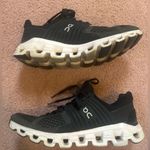 on cloud  Cloudswift Black/ Rock Women’s  Running Shoes Size 8.5 Photo 4