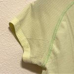 Lululemon  swiftly tech short sleeve stretchy T-shirt, neon yellow, size 8 Photo 10