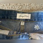 Angel Kiss Blue Denim Jean Shorts with White and Yellow Embroidered Flowers, Size 0/24 Photo 9